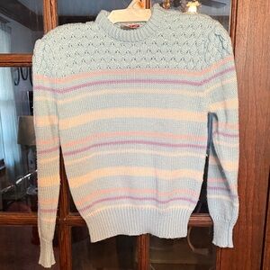 VINTAGE Women's Sweater in Soft Blue and Pink